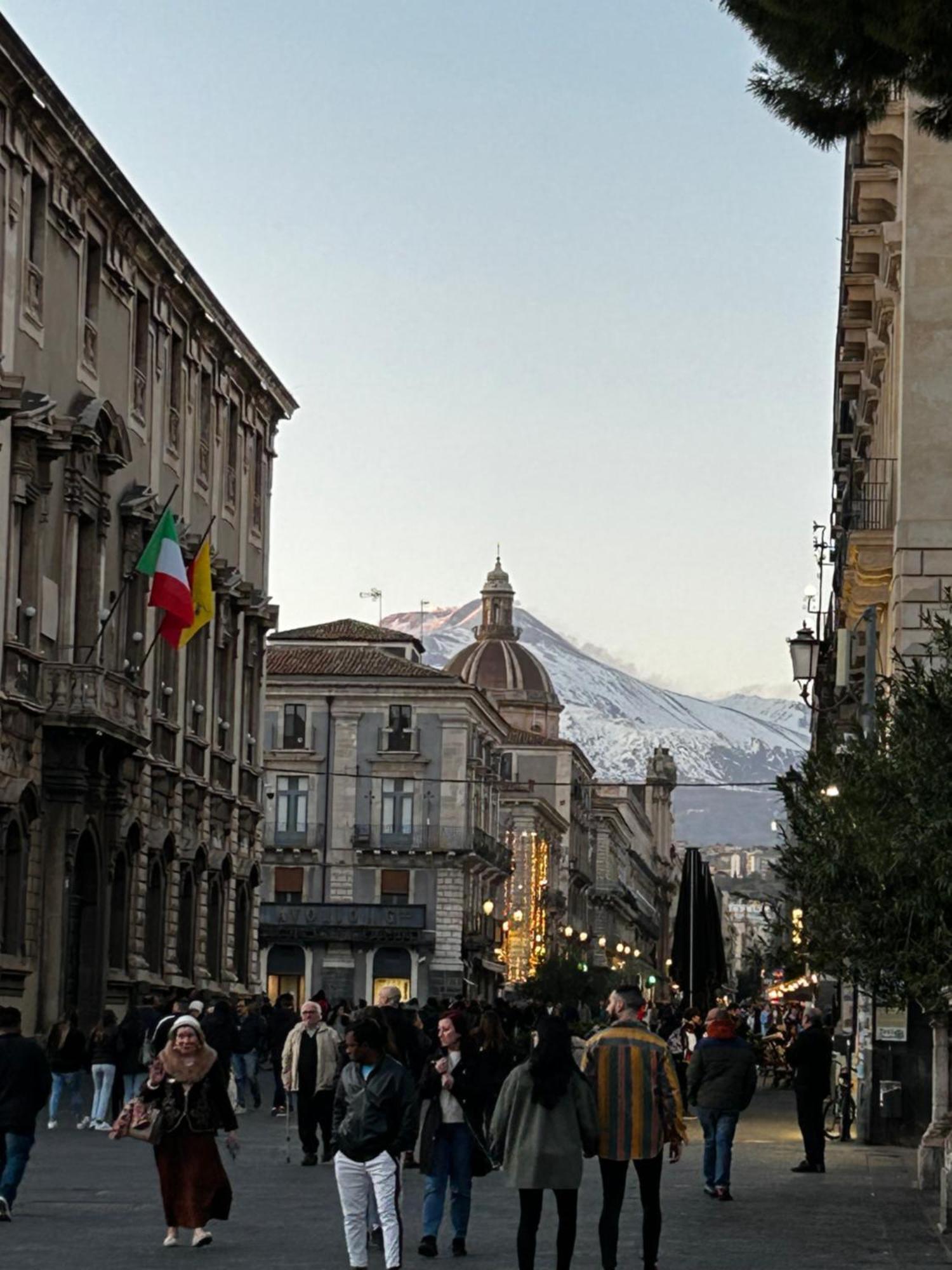 G House 100 Apartment Catania Bagian luar foto